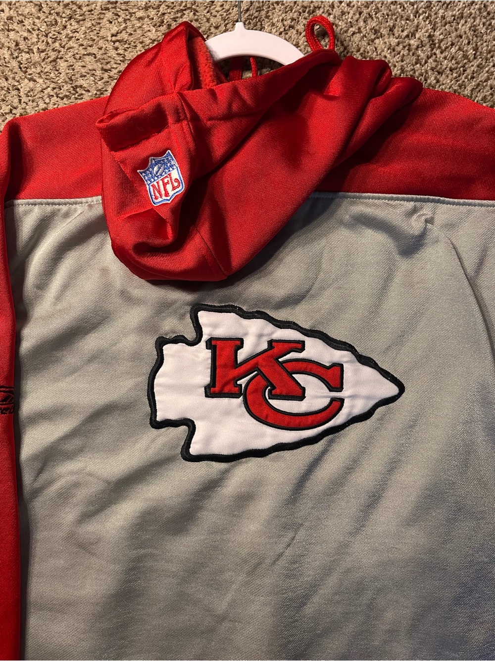 Y2K Kansas City Chiefs Gray & Red Hooded Pullover Sweatshirt - Picture 7 of 7